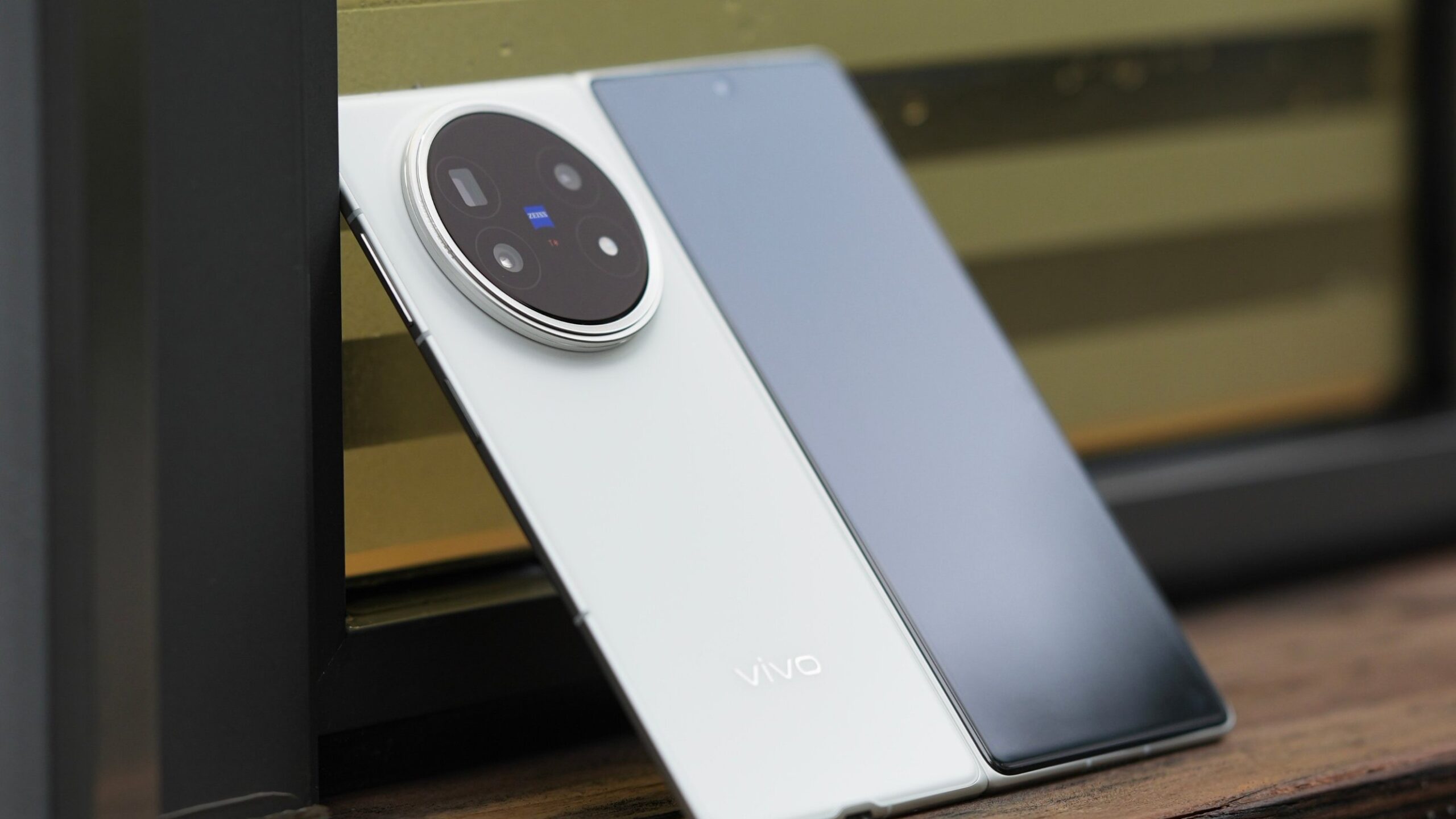 Vivo X Fold5