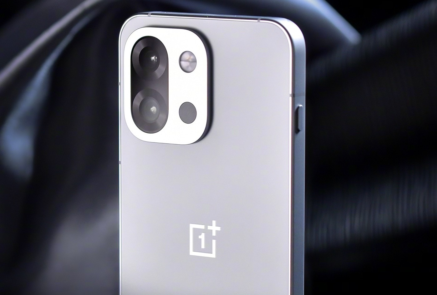 OnePlus 15