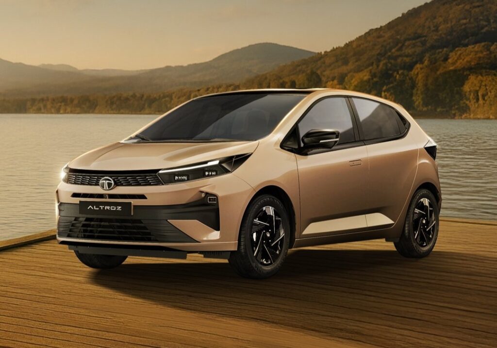 Tata Altroz 2025