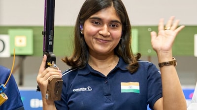 Esha Singh 10m Air Pistol