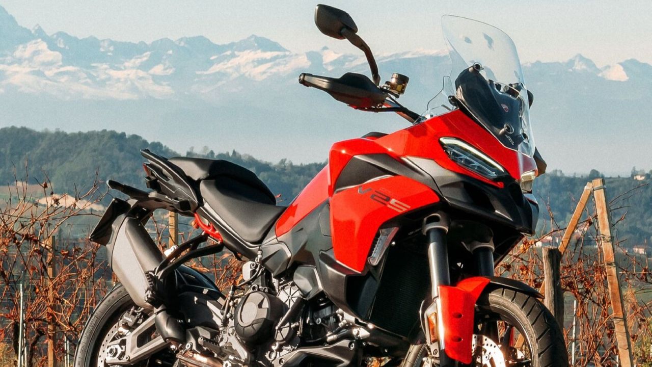 Ducati Multistrada V2 2026