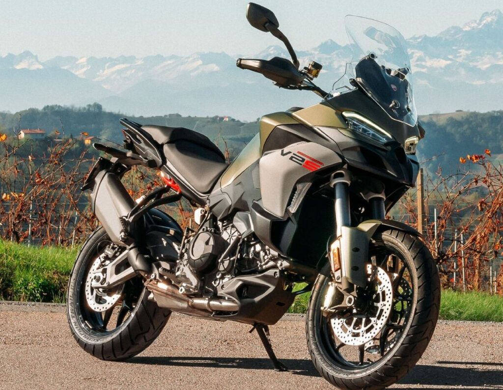 Ducati Multistrada V2 2026