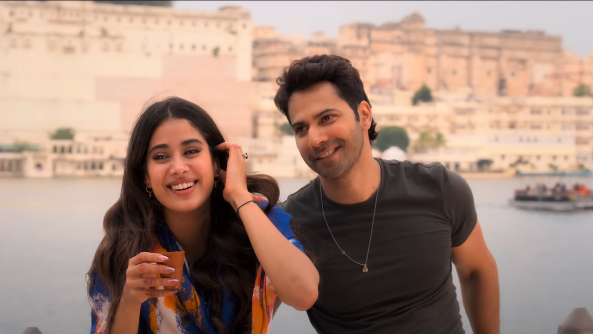 Sunny Sanskari Ki Tulsi Kumari Movie Review