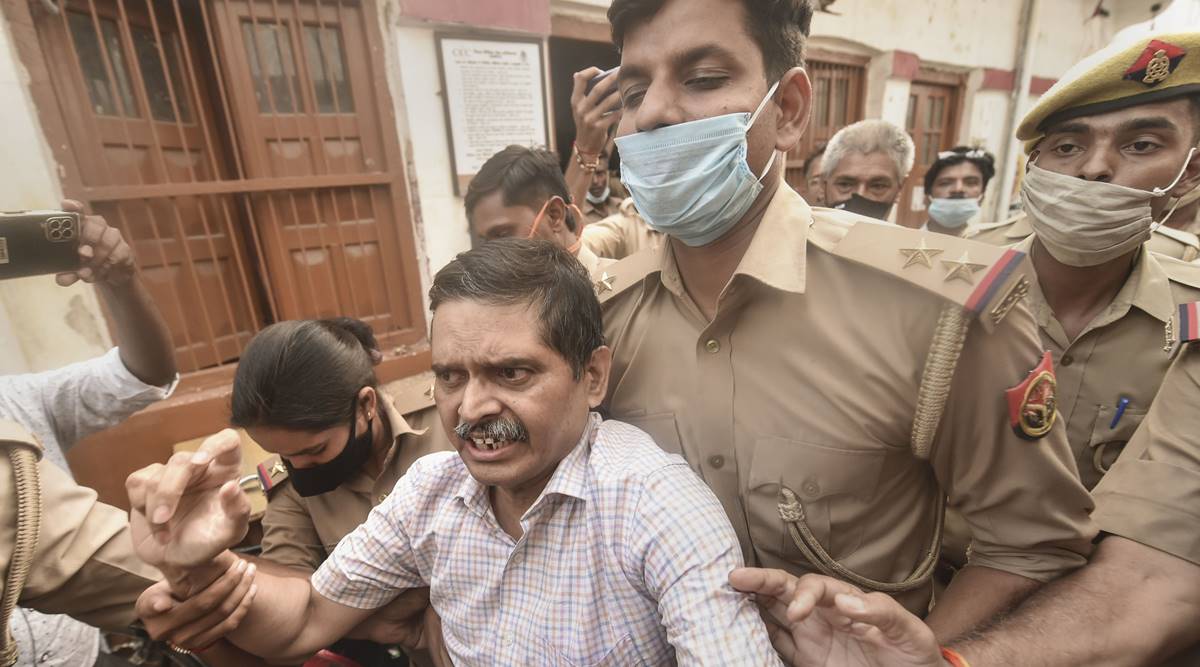 ex ips amitabh thakur