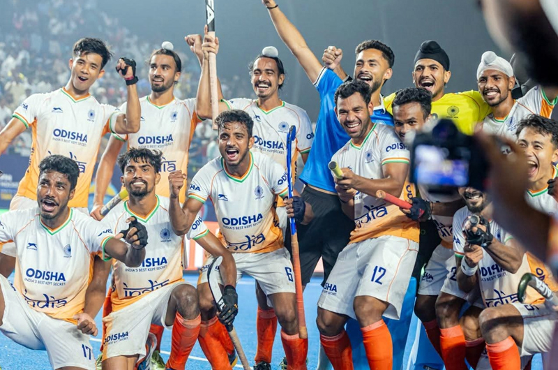 mens junior hockey team