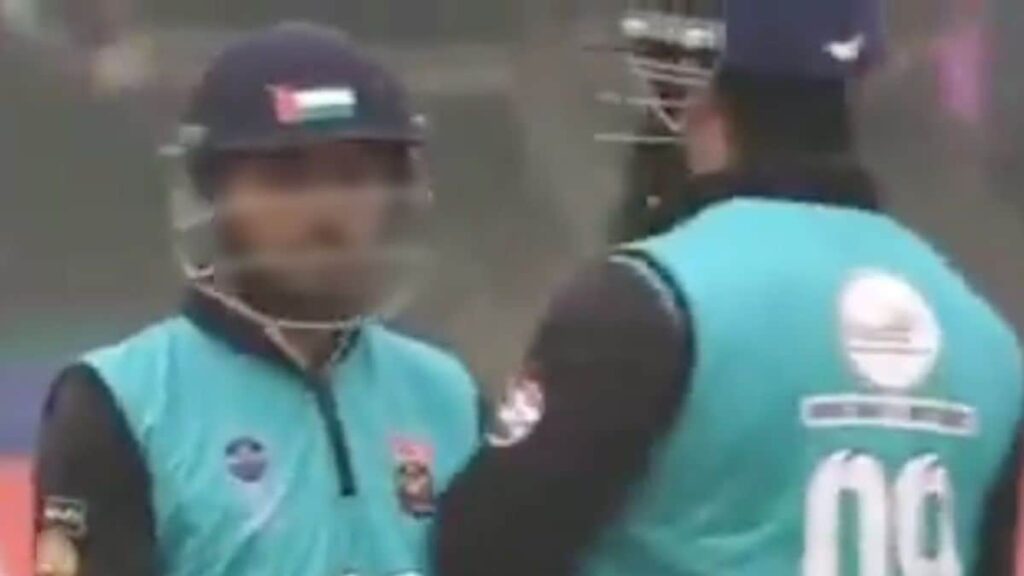 Palestinian flag helmet